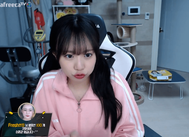 16208632359437.gif