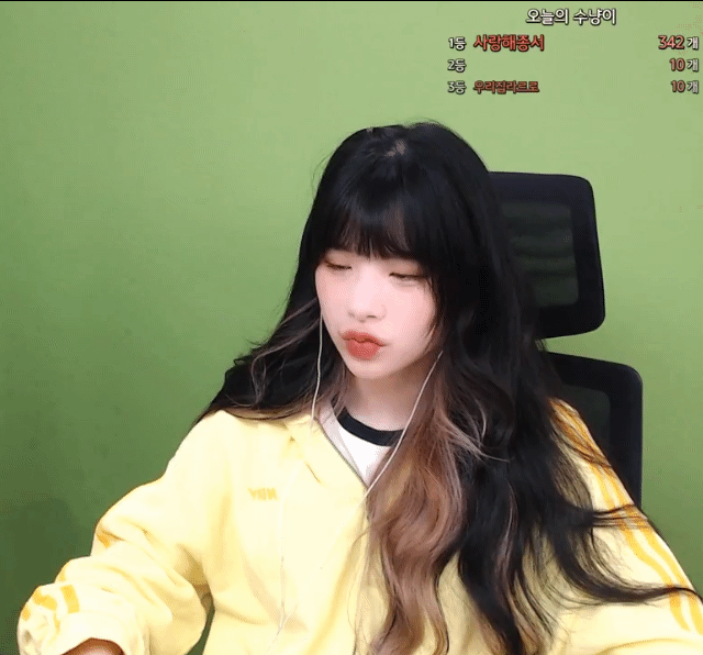 16216268385359.gif