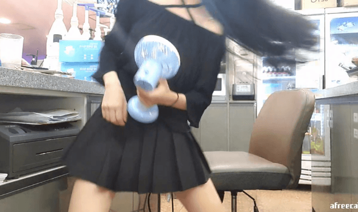 16241986832911.gif