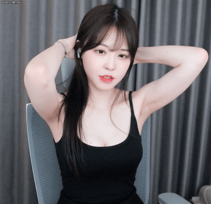 16262390392927.gif