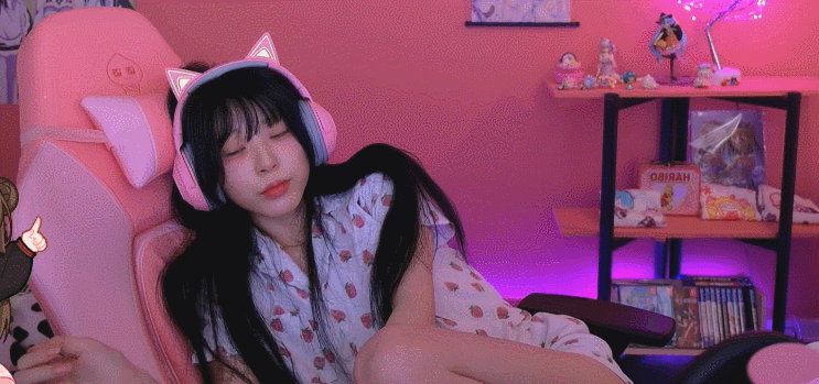 16265948359086.gif