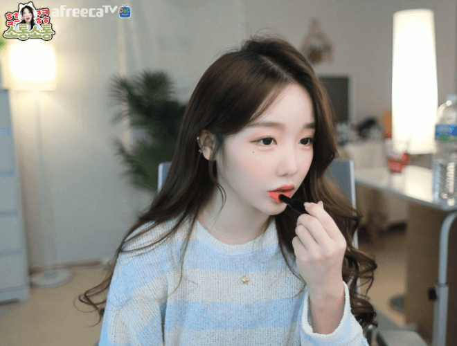 16267077248734.gif