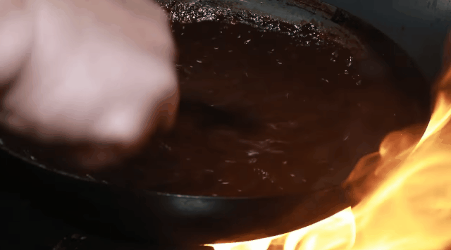 16405193732306.gif