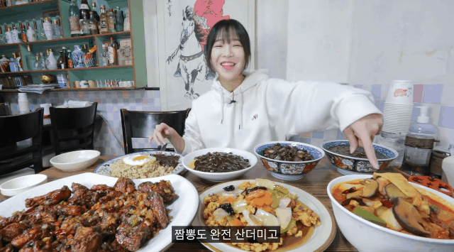 16405193735355.gif