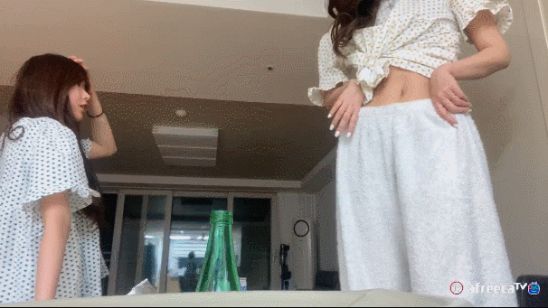 16438605039555.gif