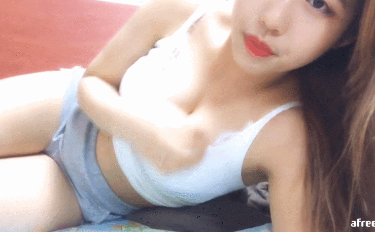 16459443856535.gif