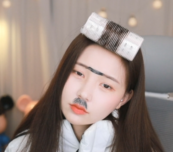 16258057994679.png