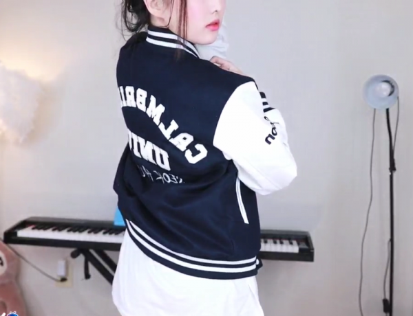 16328491469381.png