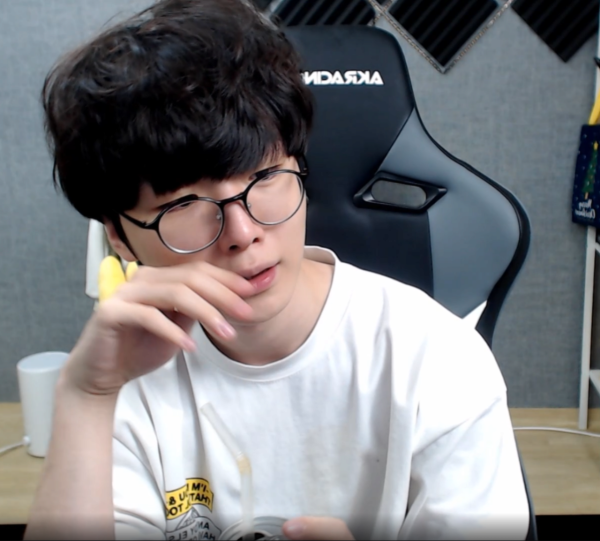 16389858595824.png