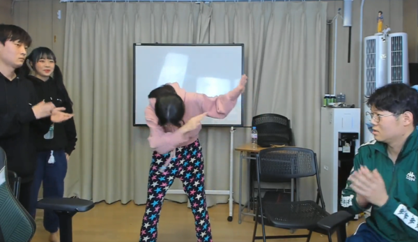 16399182208675.png