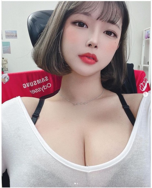 16452645658185.jpg