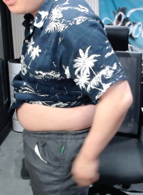 16466392844068.png